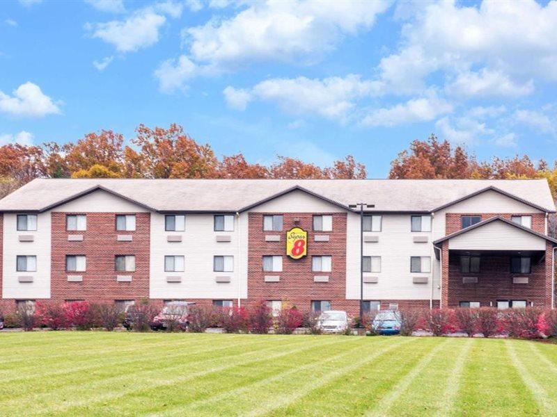 Super 8 By Wyndham Richfield Cleveland Hotel Ngoại thất bức ảnh