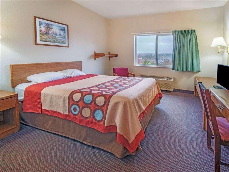 Super 8 By Wyndham Richfield Cleveland Hotel Ngoại thất bức ảnh